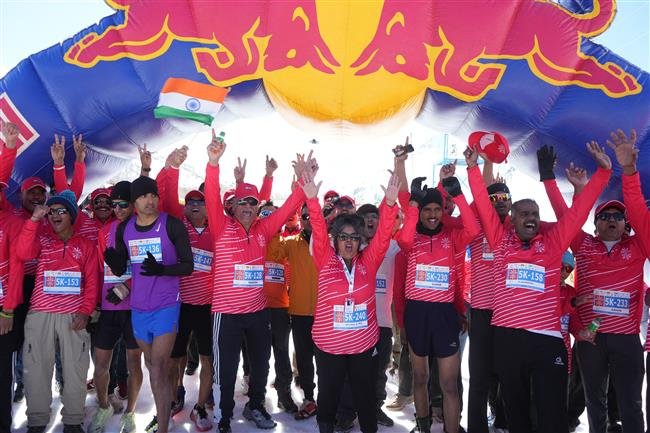 DEFENCE FORCES SHINE AT THE WORLD’S HIGHEST AND ASIA’S ONLY SNOW MARATHON