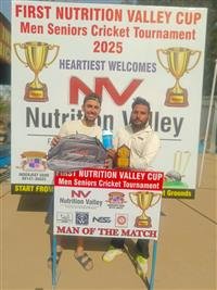 ओम साईं क्रिकेट अकादमी, मोहाली और दशमेश औजला क्रिकेट टीम, डेराबस्सी ने प्रथम न्यूट्रिशन वैली कप पुरुष सीनियर क्रिकेट टूर्नामेंट में अपने- अपने लीग मैच जीते