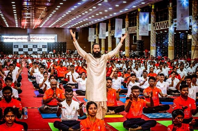 योगासनों के 12 विश्व रिकॉर्ड बनेंगे : योग गुरु हिमालय सिद्ध अक्षर