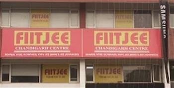 CHANDIGARH INSTITUTE MANAGEMENTS CHEATED STUDENTS DUPING LACS OF RUPEES