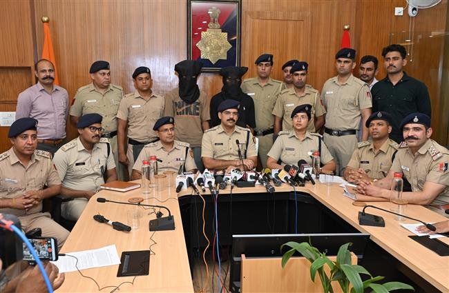 CHANDIGARH POLICE NAB TWO MEMBERS OF HAPPY PASSIA TERROR MODULE WITH ARMS AND EXPLOSIVE.