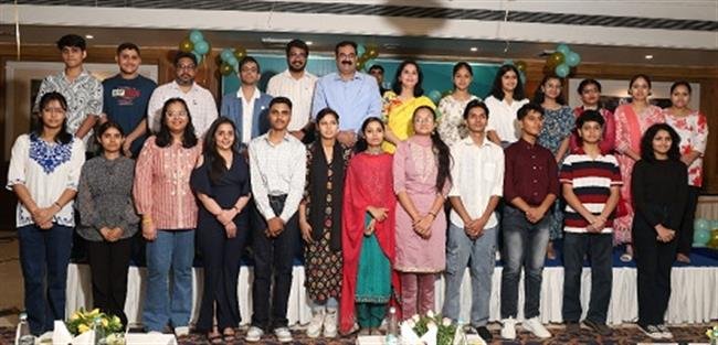 CHIEF SECRETARY UT FELICITATES MERITORIOUS WARDS OF CITCO EMPLOYEES IN A GRAND CEREMONY
