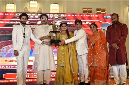 विरासते पंजाब कार्यक्रम में पंजाबी आर्ट ग्रुप अकादमी ने भांगड़ा-गिद्दा कप जीता