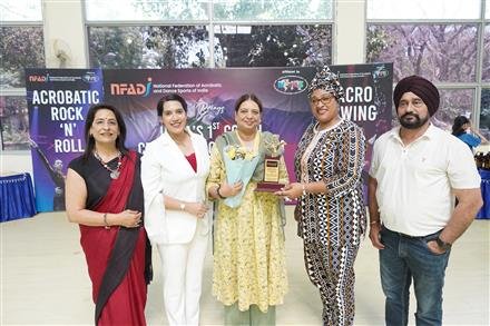 INDIA’S FIRST COACH CERTIFICATION PROGRAM IN ACROBATIC ROCK & ROLL AND ACRO SWING