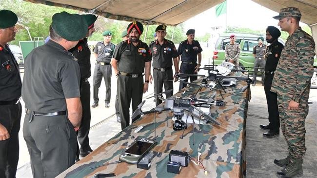 ARMY COMMANDER SOUTH WESTERN COMMAND REVIEWS OPERATIONAL PREPAREDNESS