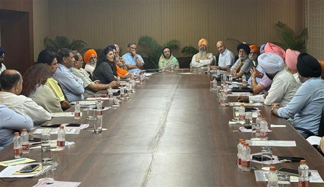 GLOBAL PUNJABI ASSOCIATION HOLDS MEETING TO DISCUSS PUNJABI UNITY