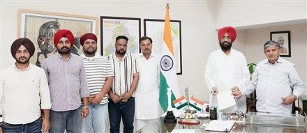 SRIGANGANAGAR FARMERS MEET PUNJAB GOVERNOR