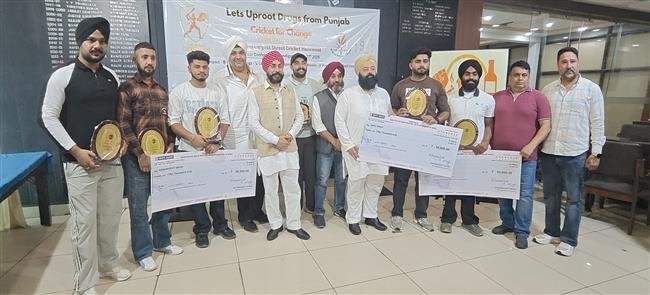 SAT KARMIC MISSION & GALI MOHALLA CRICKET LEAGUE (GMCL) HONOUR MARTIAL ARTS CHAMPIONS OF BUDO KAI DO MIXED MARTIAL ARTS FEDERATION OF INDIA