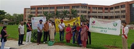 सरकारी कॉलेज ऑफ कॉमर्स एंड बिजनेस एडमिनिस्ट्रेशन ने मनाया वन महोत्सव