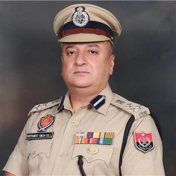 कपड़ा व्यापारी हत्या कांड में शामिल दो आरोपी मुठभेड़ में ढेर – बाकी आरोपियों की तलाश जारी