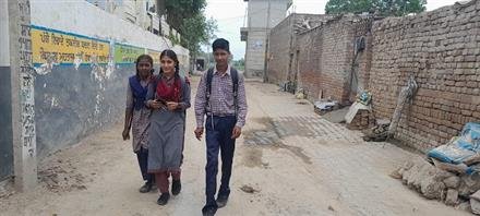SUTLEJ HYACINTH HALTS EDUCATION FOR BORDER CHILDREN IN KALUWALA VILLAGE