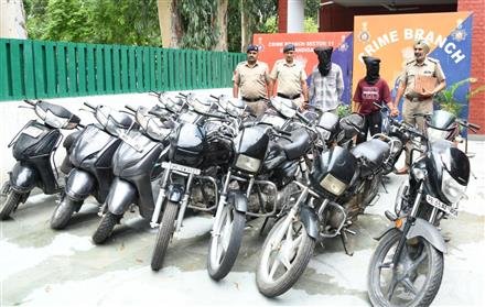 CHANDIGARH POLICE CRACK DOWN ON VEHICLE LIFTERS, SIX ARRESTED, 14 STOLEN VEHICLE RECOVERED