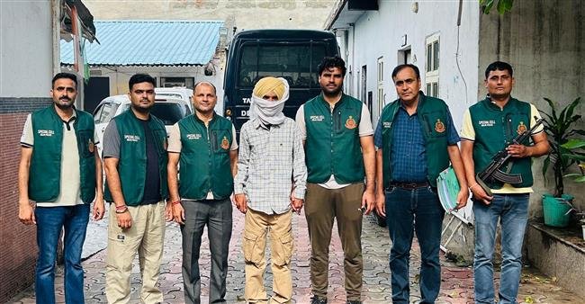 DELHI POLICE ARRESTED BKI  TERRORIST AKASHDEEP SINGH RESPONSIBLE FOR GRENADE ATTACK IN BATALA