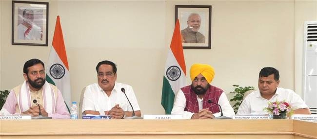 INDUS WATER CAN BE INSTRUMENTAL IN SAVING THE GROUNDWATER OF PUNJAB FOR FUTURE GENERATIONS: CM