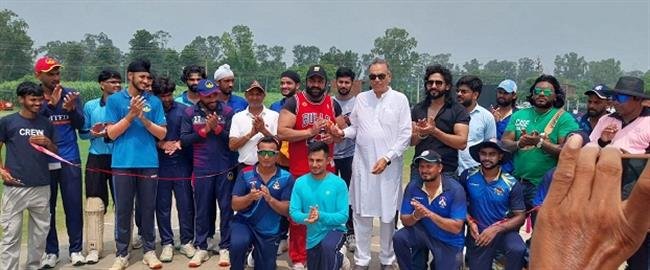 ऋषि ब्रदर्स टी-20 ओपन चंडीगढ़ क्रिकेट टूर्नामेंट सीजन-3 का भव्य आगाज़