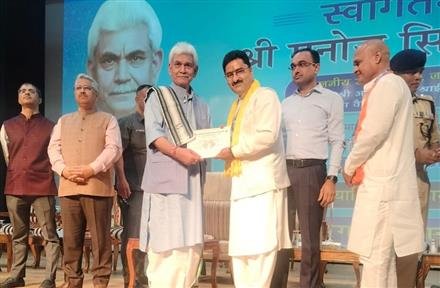 SHIV PARWATI SEWA DAL HONOURS VOLUNTEERS WITH ‘EK SHAAM BHOLE KE NAAM’