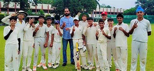 DAV SENIOR SECONDARY SCHOOL ( LAHORE) WINS UT STATE BOYS UNDER-14 CRICKET TOURNAMENT
