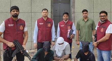 DELHI POLICE BUSTED INTERNATIONALSYNDICATE OF DRUGS SUPPLIERS L 6 ARESTED WITH MASSIVE  METHAMPHETAMINE