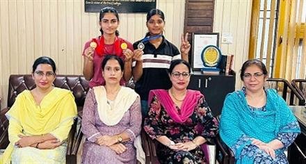 VANDANA, SANDEEP KAUR WIN MEDALS IN STATE SPORTS CHAMPIONSHIP