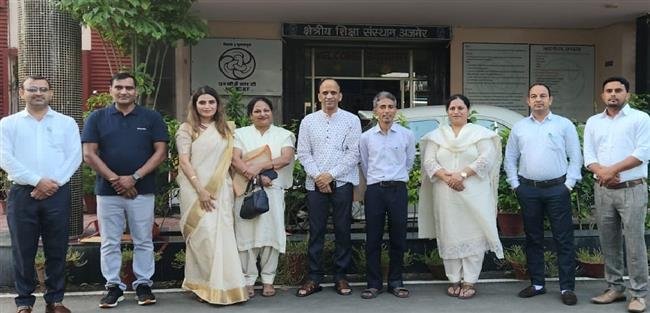 चंडीगढ़ राज्य संसाधन समूह ने नव विकसित पाठ्यपुस्तकों पर 5 दिवसीय अभिविन्यास कार्यक्रम में भाग लिया