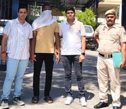AFRICAN NATIONAL NABBED IN DELHI FOR DUPING MORE THAN 100 WOMEN VIA FAKE UK-BASED KOREAN BUSINESSMAN