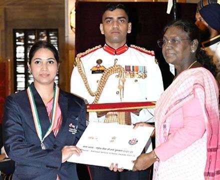 ALKA AWASTHI RECEIVES PRESIDENT'S AWARD FOR OUTSTANDING NSS ACTIVITIES