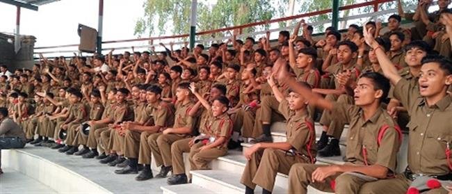 250 STUDENTS FROM HANUMANGARH ENJOY RETREAT CEREMONY