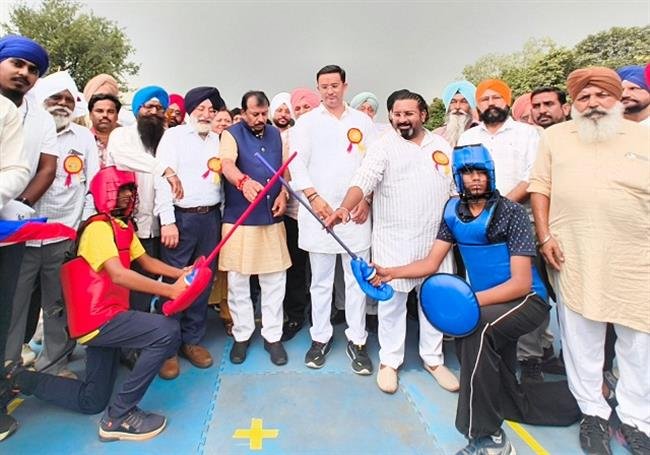 GATKA REFLECTS INDIA’S GLORIOUS MARTIAL HERITAGE ROOTED IN SIKH HISTORY: MP VIJAY BAGHEL