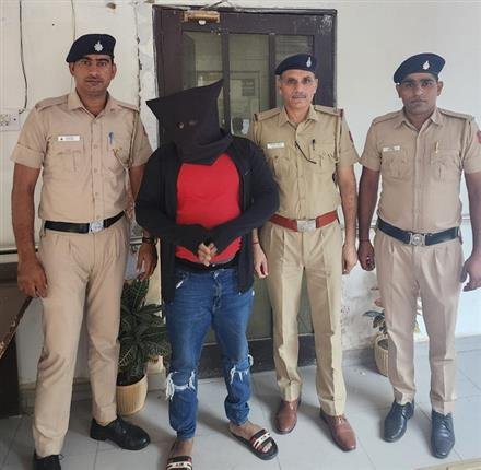 CHANDIGARH POLICE CYBER CRIME ARRESTS NIGERIAN NATIONAL IN FAKE FRIENDSHIP/DATING FRAUD CASE