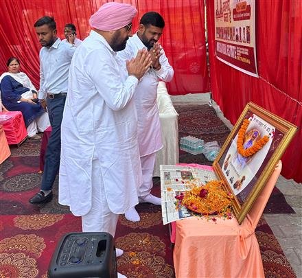 सैन सभा की सामाजिक व धार्मिक कार्यक्रमों के संचालन को प्लॉट की मांग पर विधायक ने दिया आश्वासन