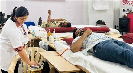 CHANDIGARH POSTAL DIVISION, IN COLLABORATION WITH PGIMER ORGANIZES BLOOD DONATION CAMP