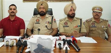 DRAMA UNFOLDS: MAN CLAIMING TO BE ATTACKED BY UNKNOWN ASSAILANTS TURNS OUT TO BE ARMS SMUGGLER