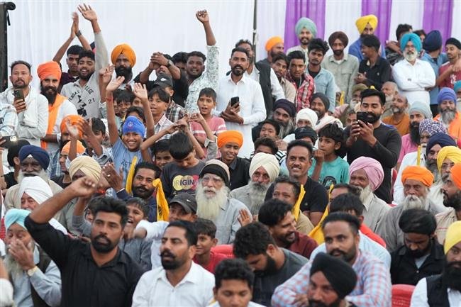 WILL FURTHER LEAVE NO STONE UNTURNED TO BOOST DEVELOPMENT OF TARN TARAN CONSTITUENCY: CM