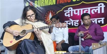 GRAND MUSICAL DIWALI SNEH MILAN ORGANIZED BY RD BURMAN FANS CLUB