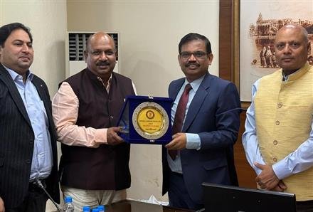 PUNJAB BAGS HONOUR OF BEING FIRST STATE TO IMPLEMENT BHARAT NET SCHEME, CS KAP SINHA RECEIVES AWARD