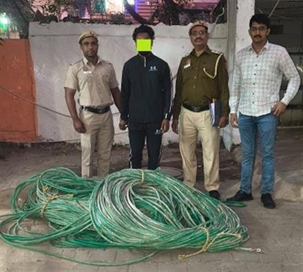 DELHI POLICE NABS TWO FOR STEALING COPPER CABLE WORTH RS. 15 LACS FROM UNDER CONSTRUCTION SITE OF METRO