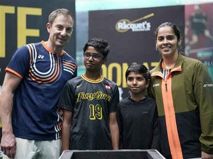 SAINA NEHWAL & PETER GADE LEAD DONATION DRIVE IN DELHI NCR FOR ‘A RACQUET’S SECOND LIFE’