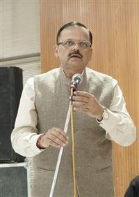 DIGNITARIES PAID HEARTFELT TRIBUTES TO NALIN ACHARYA AT THE PRAYER MEETING