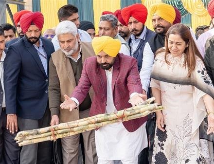 CM ANNOUNCES TO INCREASE SUGARCANE PRICE AT RS 416 PER QUINTAL