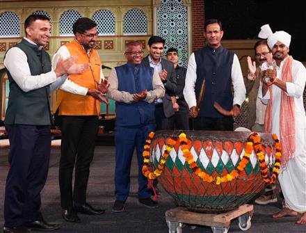CHIEF SECRETARY INAUGURATES 15TH CHANDIGARH NATIONAL CRAFTS MELA BY PLAYING THE TRADITIONAL NAGADA