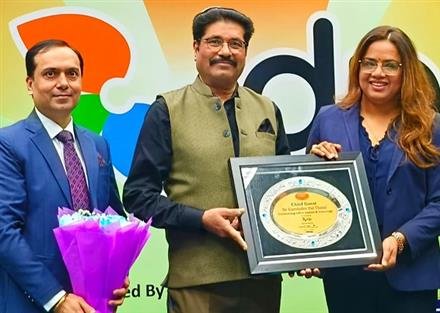 DISTINGUISHED INDIVIDUALS FELICITATED AT IDP EDUCATION’S EMPOWERMENT EXCELLENCE AWARDS SEASON-3