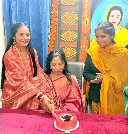 GAMC BIDS FAREWELL TO DR. SHAKUNTLA MIDHA AFTER 33 YEARS OF EXEMPLARY SERVICE