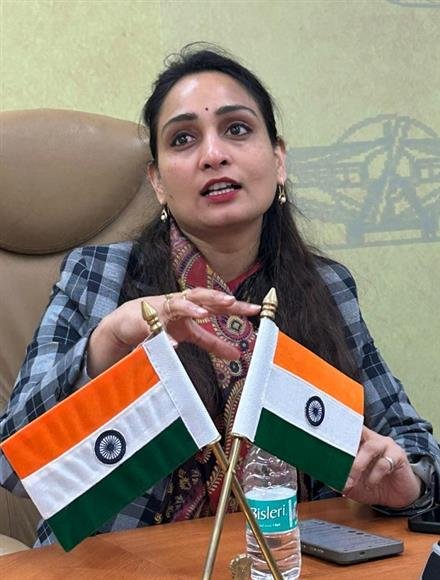 PUNJAB GOVT STEPS IN TO ENSURE ZERO CHAOS AT AIRPORT, SETS UP CONTROL ROOM TO FACILITATE PASSENGERS