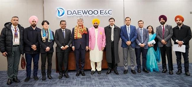 CM HOLDS PARLEY WITH SOUTH KOREAN BUSSINESS GIANTS, CONTINUES HIS OUTREACH PROGRAM IN SOUTH KOREA