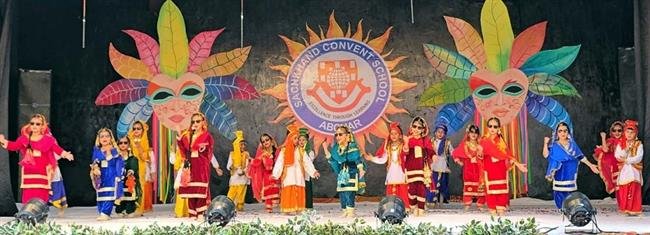 SACHKHAND CONVENT SCHOOL'S ANNUAL FUNCTION CONCLUDES WITH GRANDEUR