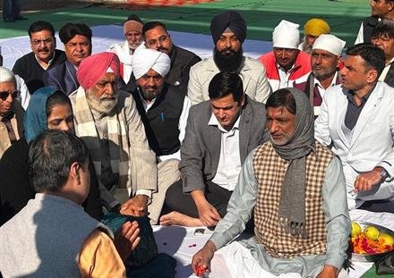 SRIGANGANAGAR SUGAR MILLS EXPECT TO CRUSH 12 LAKH QUINTALS OF SUGARCANE