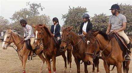 स्वदेशी महोत्सव में स्वास्थ्य, खेल, संस्कृति और स्वदेशी विचारधारा का हुआ भव्य संगम