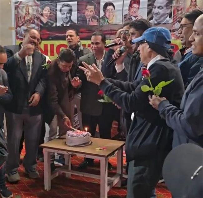 रफी की वर्षगाँठ पर नाइट स्टार क्लब के भव्य संगीतमय कार्यक्रम में श्रोता हुए मंत्रमुग्ध