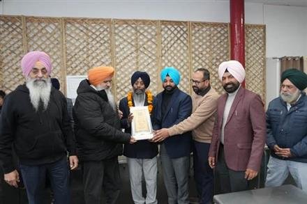 PHOTO CINEMA OFFICER ARVINDER SINGH RETIRES AFTER 32 YEARS OF SERVICE