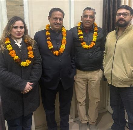 डेराबस्सी मेडिकल एसोसिएशन का चुनाव: डॉ. संजय अत्री अध्यक्ष चुने गए, डॉ. रवीना सूरी महासचिव बनीं